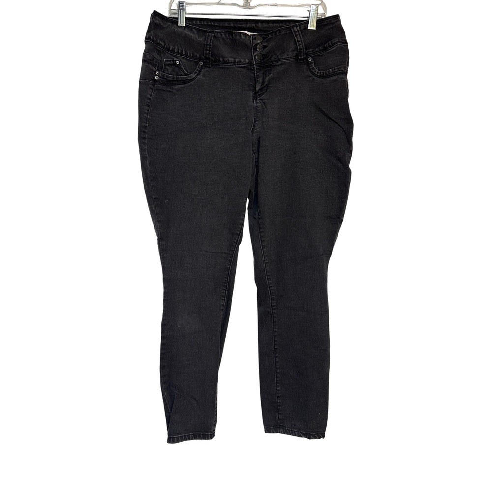 YMI Wanna Betta Butt Black Wash‎ Denim Jeans Juniors Size 16